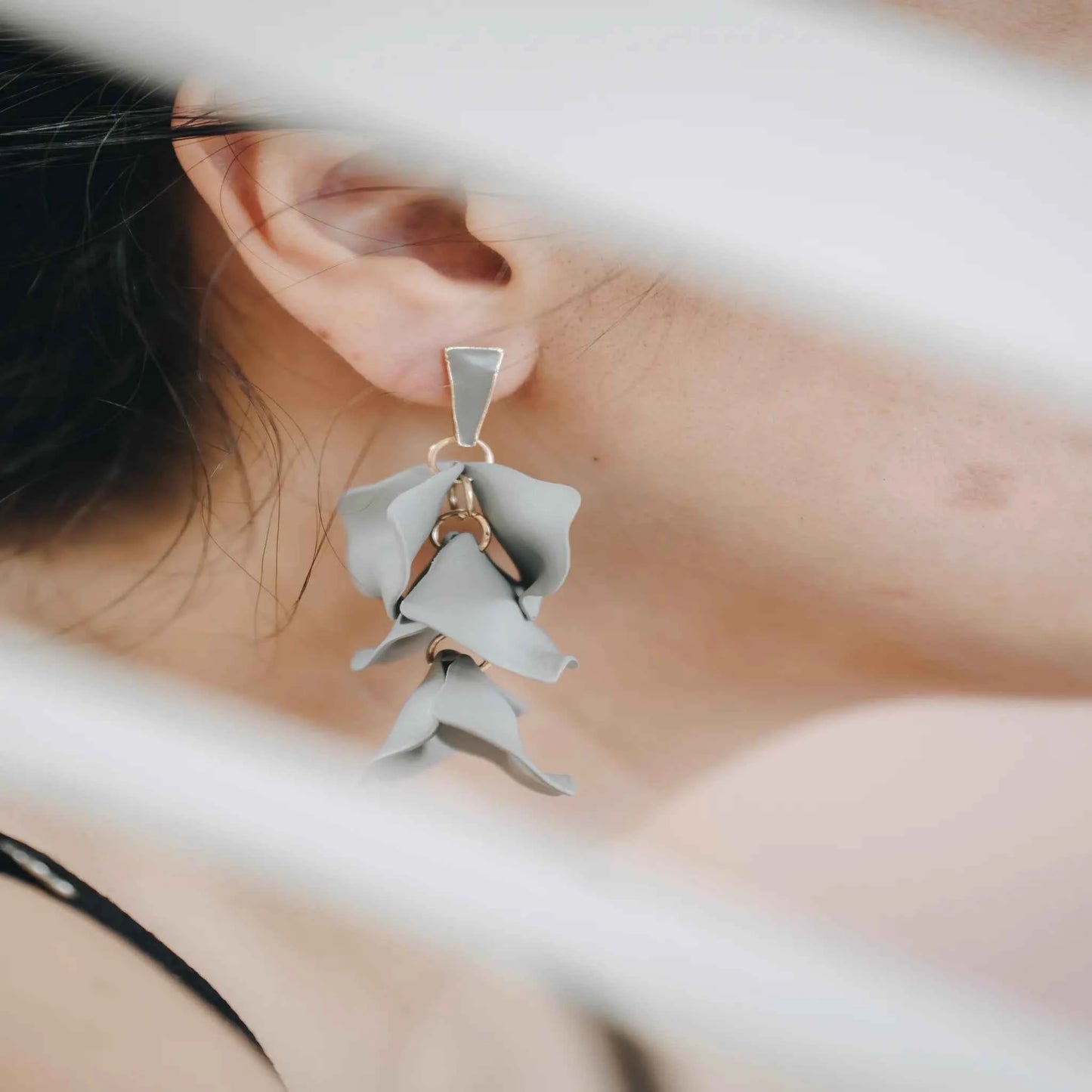 Jessymell Aretes Pétalos de Rosa Rojos Elegantes