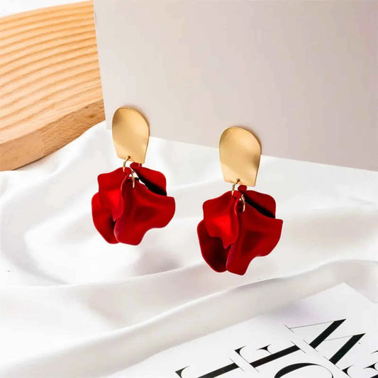 Jessymell Aretes cortos pétalos de rosa rojos elegantes